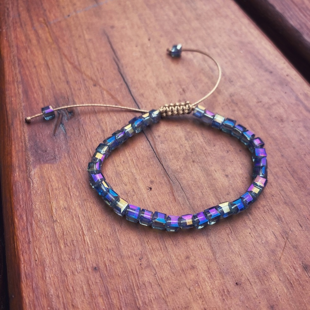 Stunning Shimmer Bead Bracelet